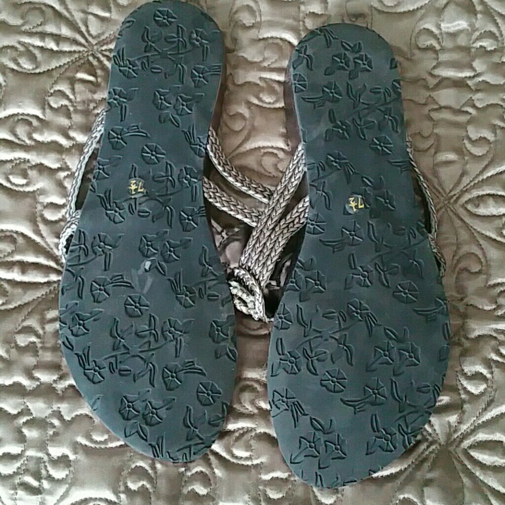 Flip flops - Picture 2 of 2